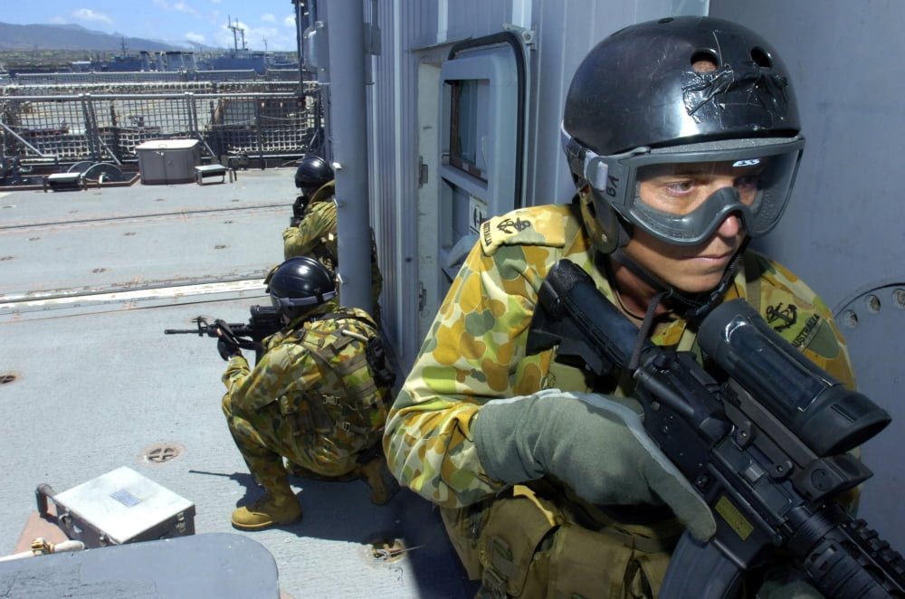 Australian Clearance Diving Team members Canvas Art - Stocktrek Images (34 x 23)