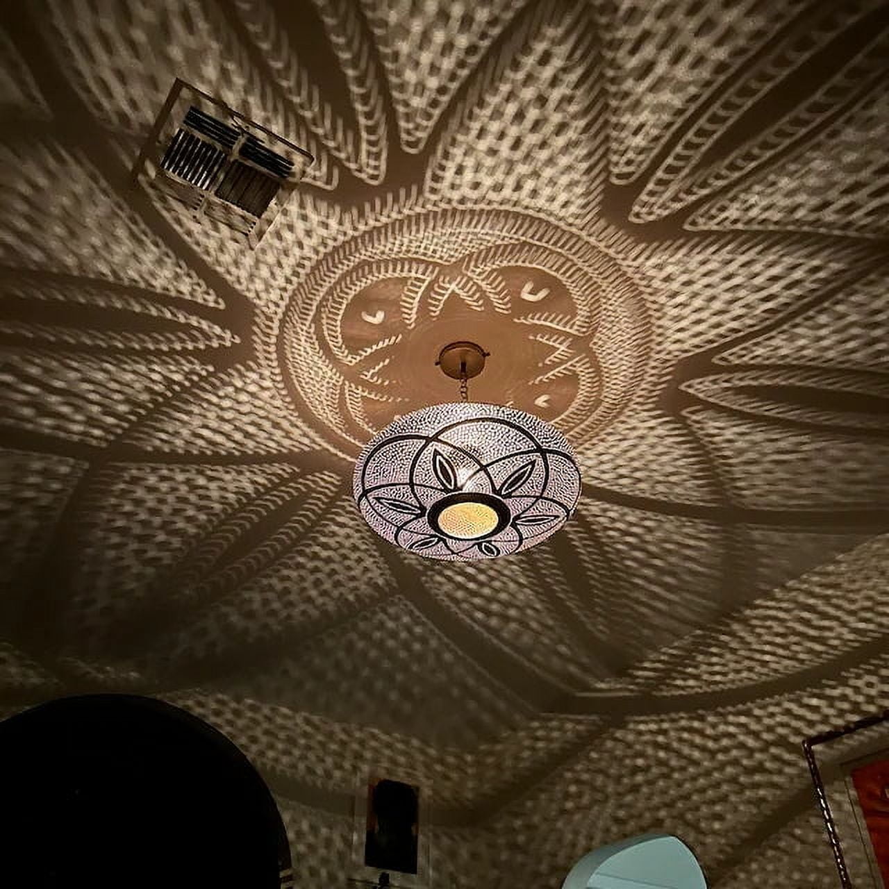 Authentic Farmhouse Moroccan Brass Pendant Light Lampshade Lamp Gold ceiling Chandelier Dining Room Kitchen Entryway Living room