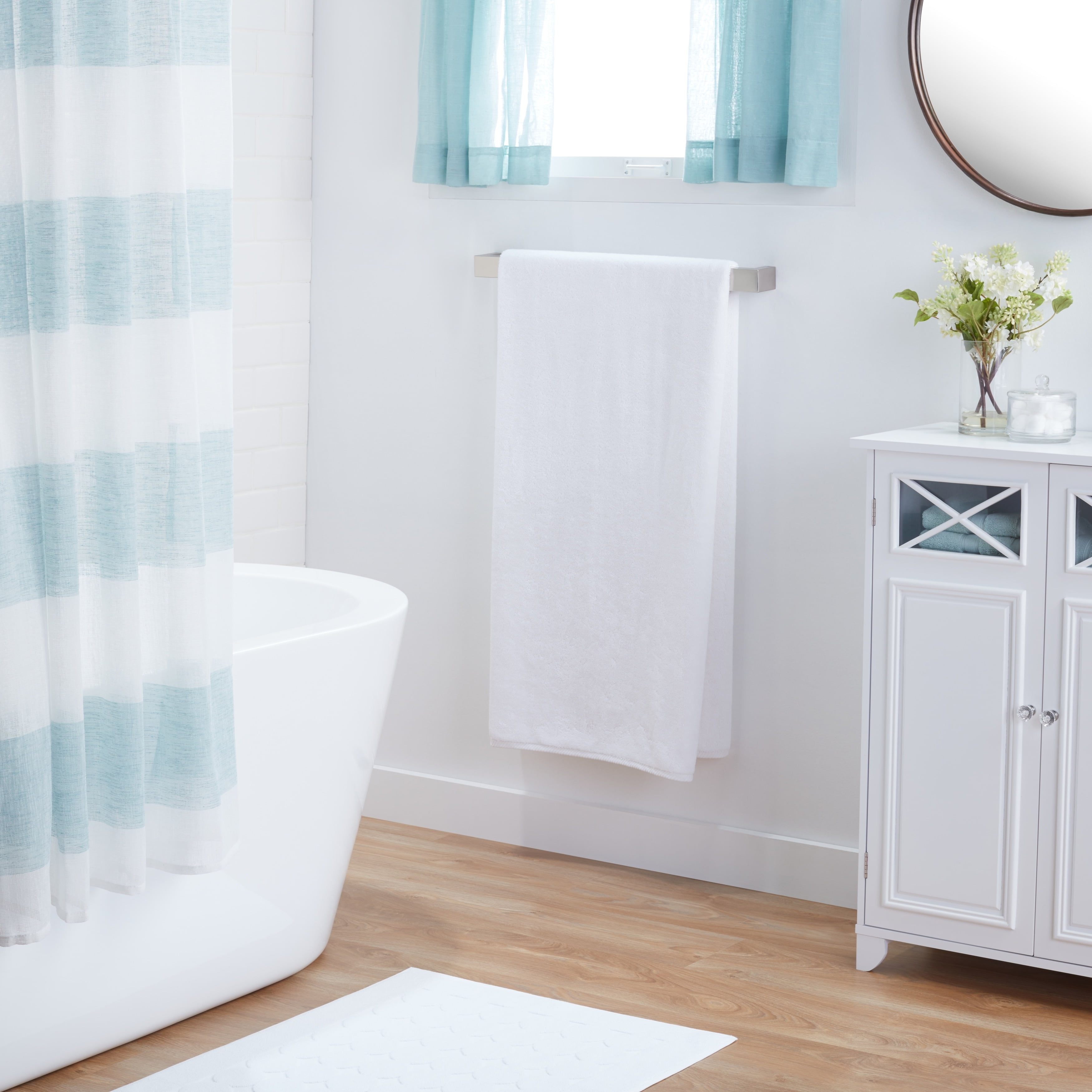 Authentic Hotel and Spa  Plush Soft Twist Turkish Cotton Bath Sheet