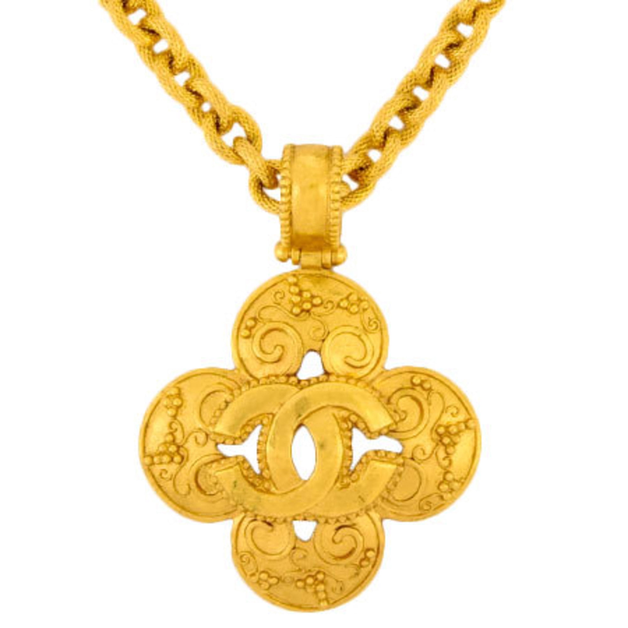 Chanel CC Logo Pendant in Clover Cutout Necklace