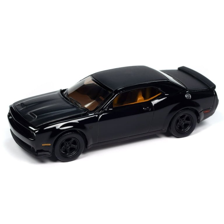Auto World 1:64 Die Cast 2021 Dodge Challenger SRT Super Stock