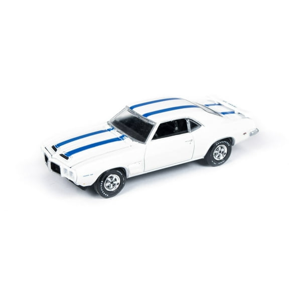 Auto World 1:64 Scale White Pontiac Trans Am Diecast Car