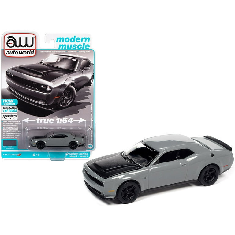 自動車 Dodge Challenger 1:18 diecast model car 1302.240014.bu1.ns.jpg