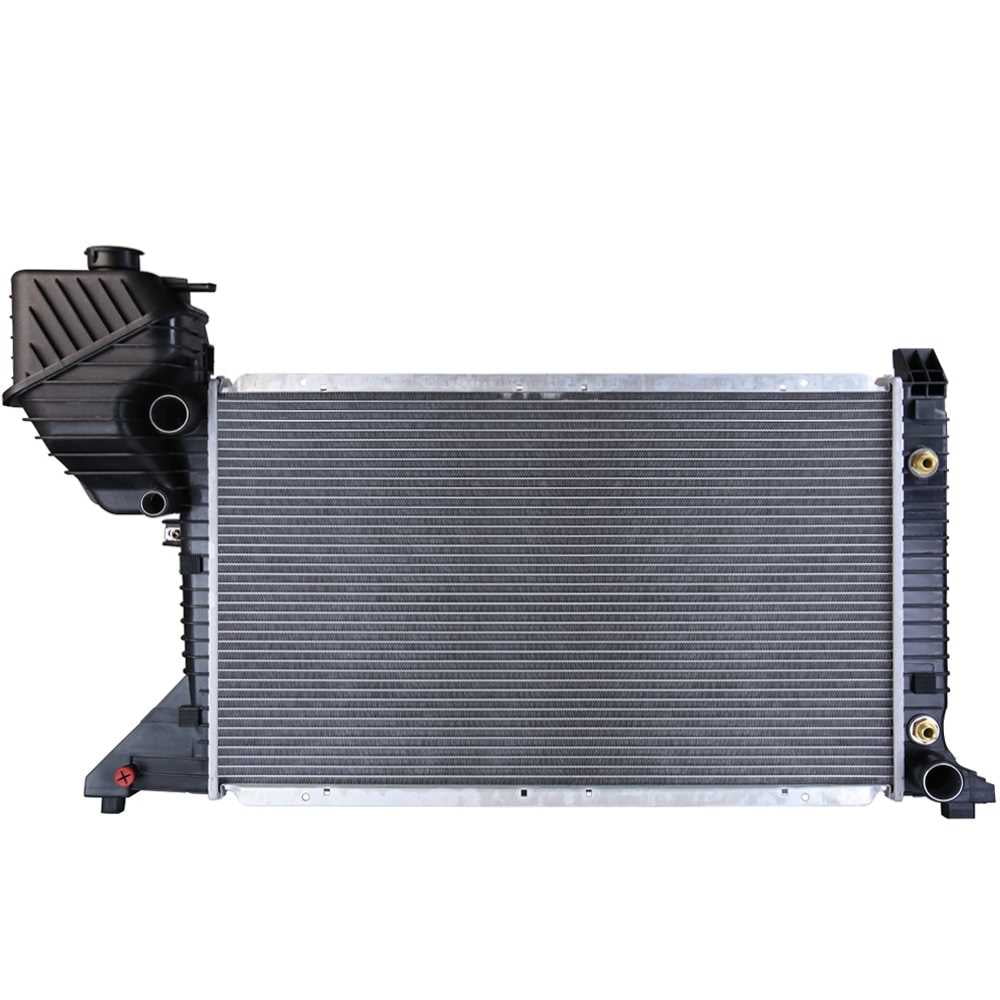 AutoShack Radiator for 2002-2006 Freightliner Sprinter 3500 Sprinter ...