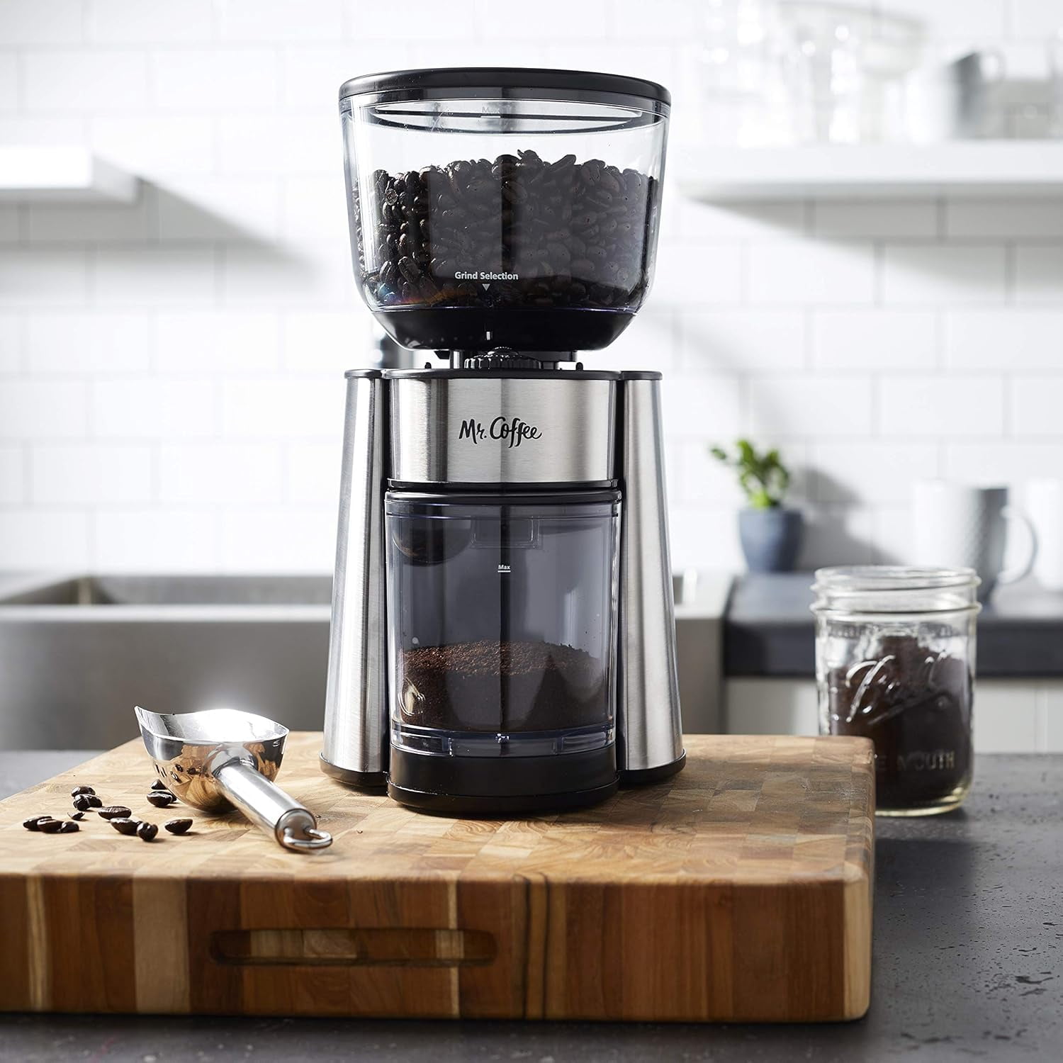 Automatic Burr Mill Coffee Grinder with 18 Custom Grinders Silver