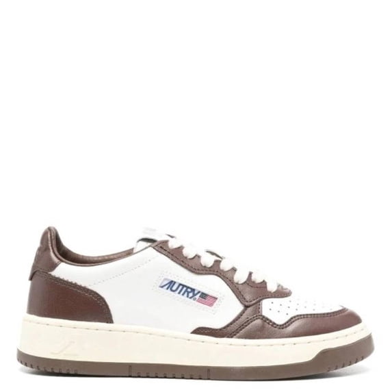 Autry Medalist Low-Top Leather Sneakers, Brand Size 39 ( US Size 9 )