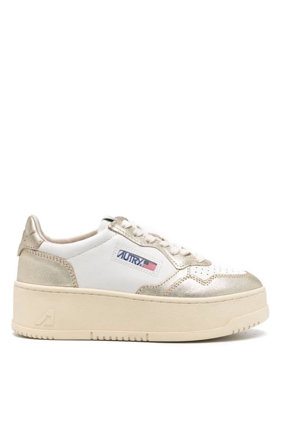 Medalist Platform Sneakers With Padded Collar And Leather Insole White (Women's)
