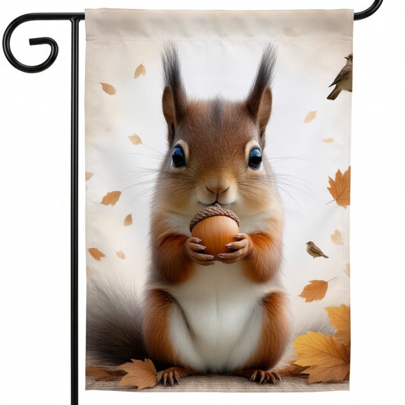 Autumn Flag 28*40 A squirrel holding an acorn in its paws Otoño Decoracion