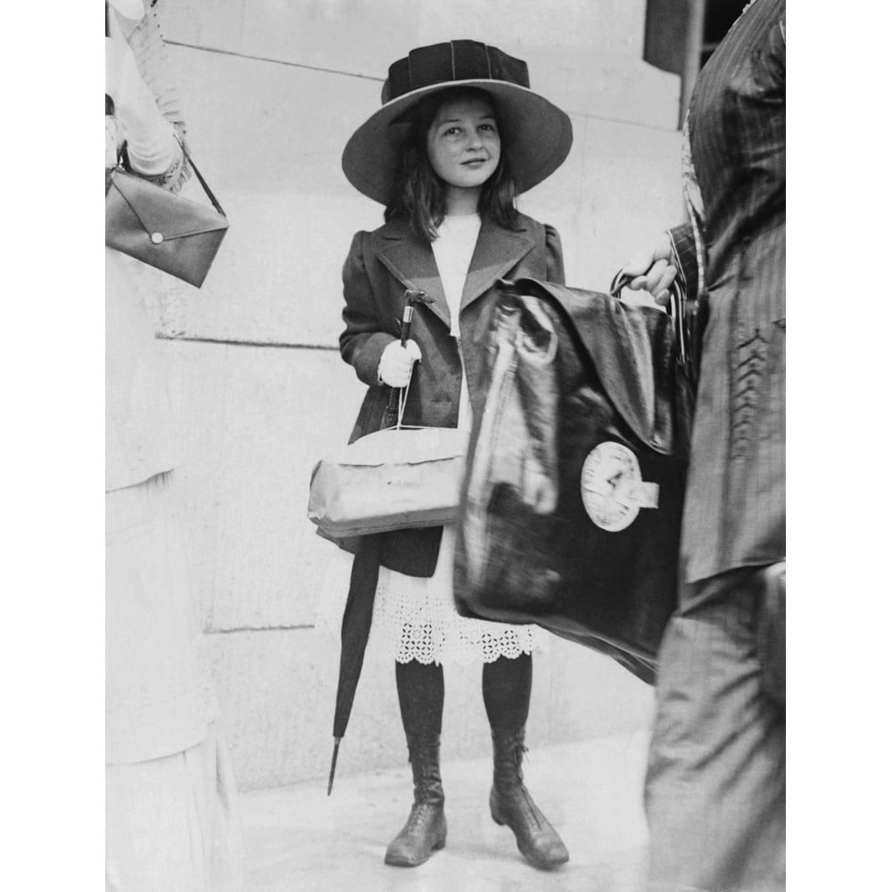 Ava Alice Muriel Astor At Age 10 In 1912. She Was The Daughter Of John ...