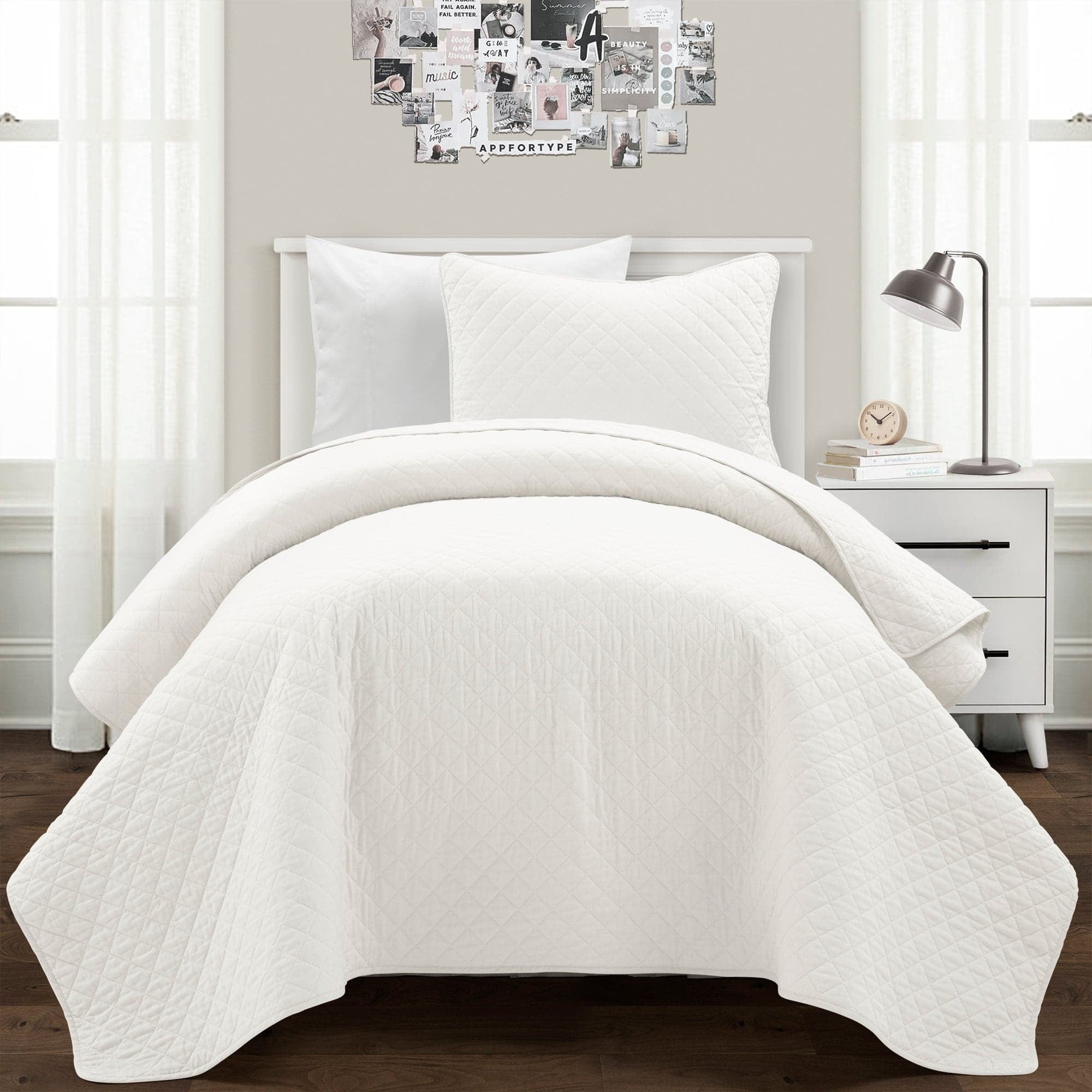 Pure White Twin XL Cotton Reversible Quilt Set