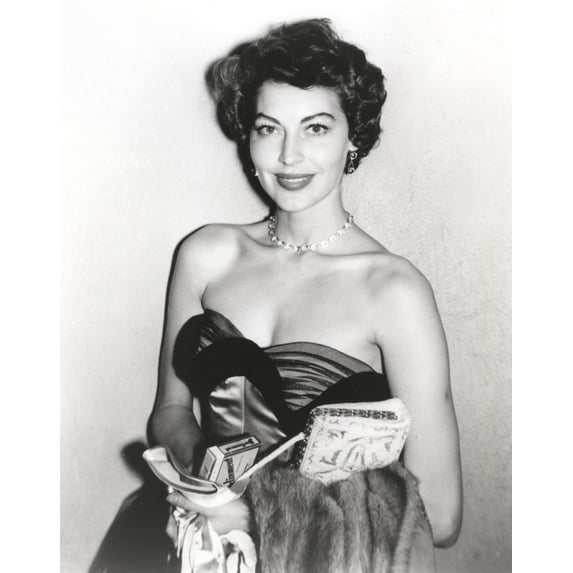 Ava Gardner on a Tube Dress Photo Print (8 x 10)