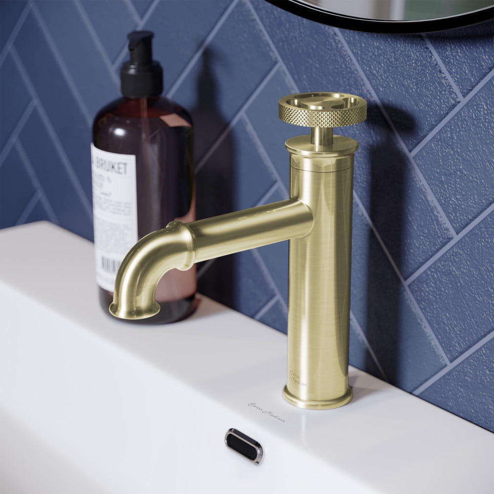 Avallon Brushed Gold Single-Handle Bathroom Faucet