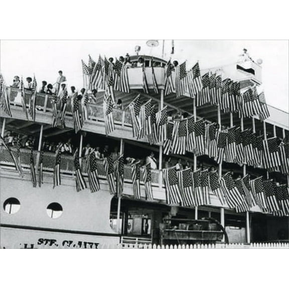 Avanti Press Bob-Lo Boat With U.S. Flags Historic Detroit Blank Note Card