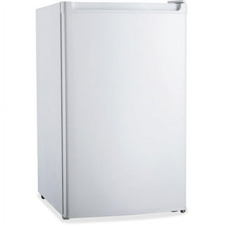 Avanti RM4406W 4.4 cubic foot Refrigerator - 4.40 ft - Manual Defrost - Undercounter - Manual Defrost - Reversible - 4.40 ft Net Refrigerator Capacity - 120 V AC - 228 kWh per Year - White - Built-in Avanti RM4406W 4.4 cubic foot Refrigerator - 4.40 ft - Manual Defrost - Undercounter - Manual Defrost - Reversible - 4.40 ft Net Refrigerator Capacity - 120 V AC - 228 kWh per Year - White - Built-in
