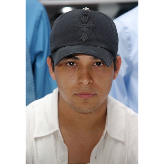 Aventura FL 7-26-2002. Wilmer Valderrama at the opening of the new Express store at the Aventura Mall. Photo by Adam Scull