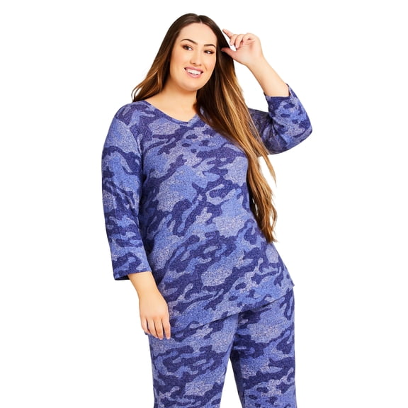Avenue Women's Plus Size Hacci Camo Top