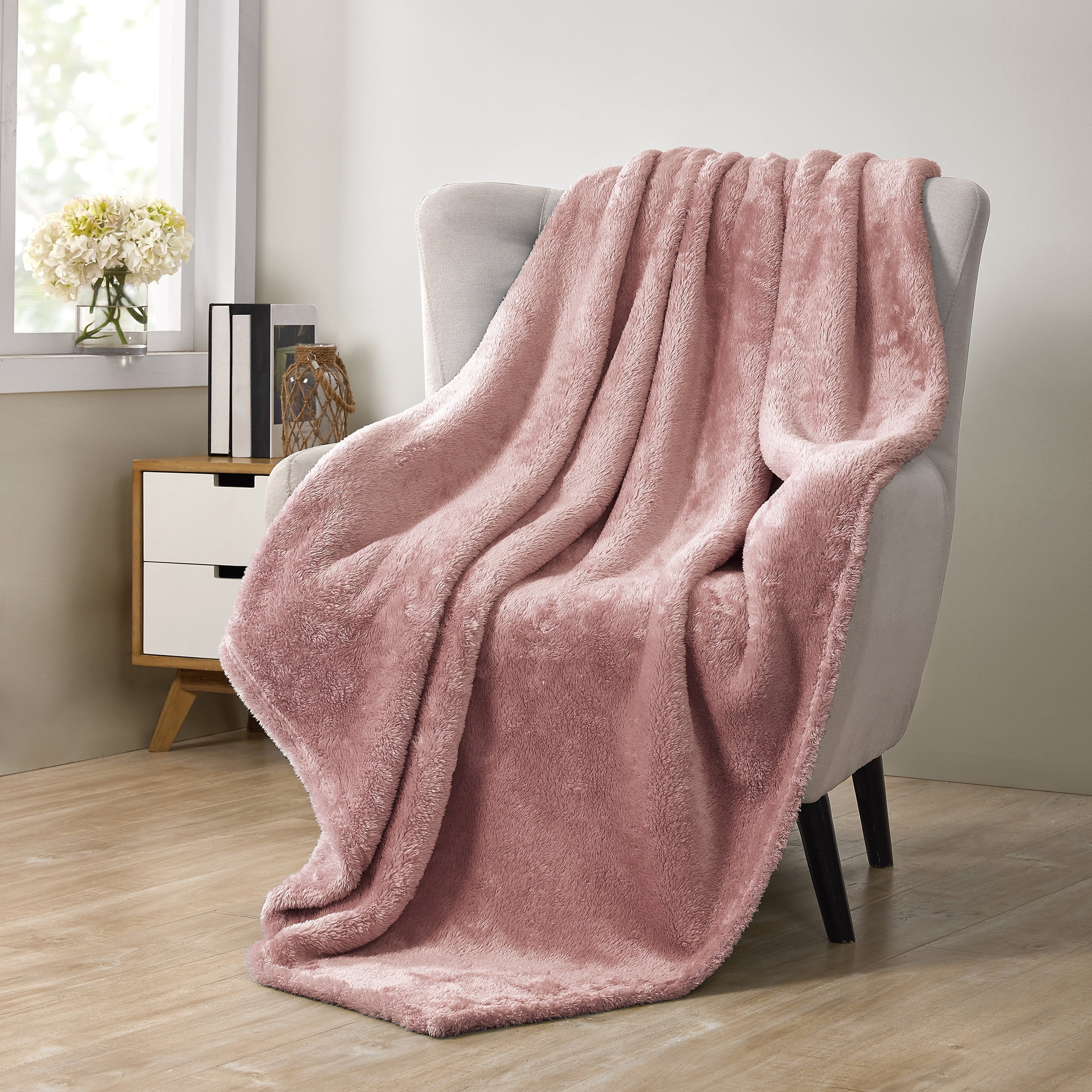 Blush Ultra-Plush Antimicrobial Polyester Throw Blanket