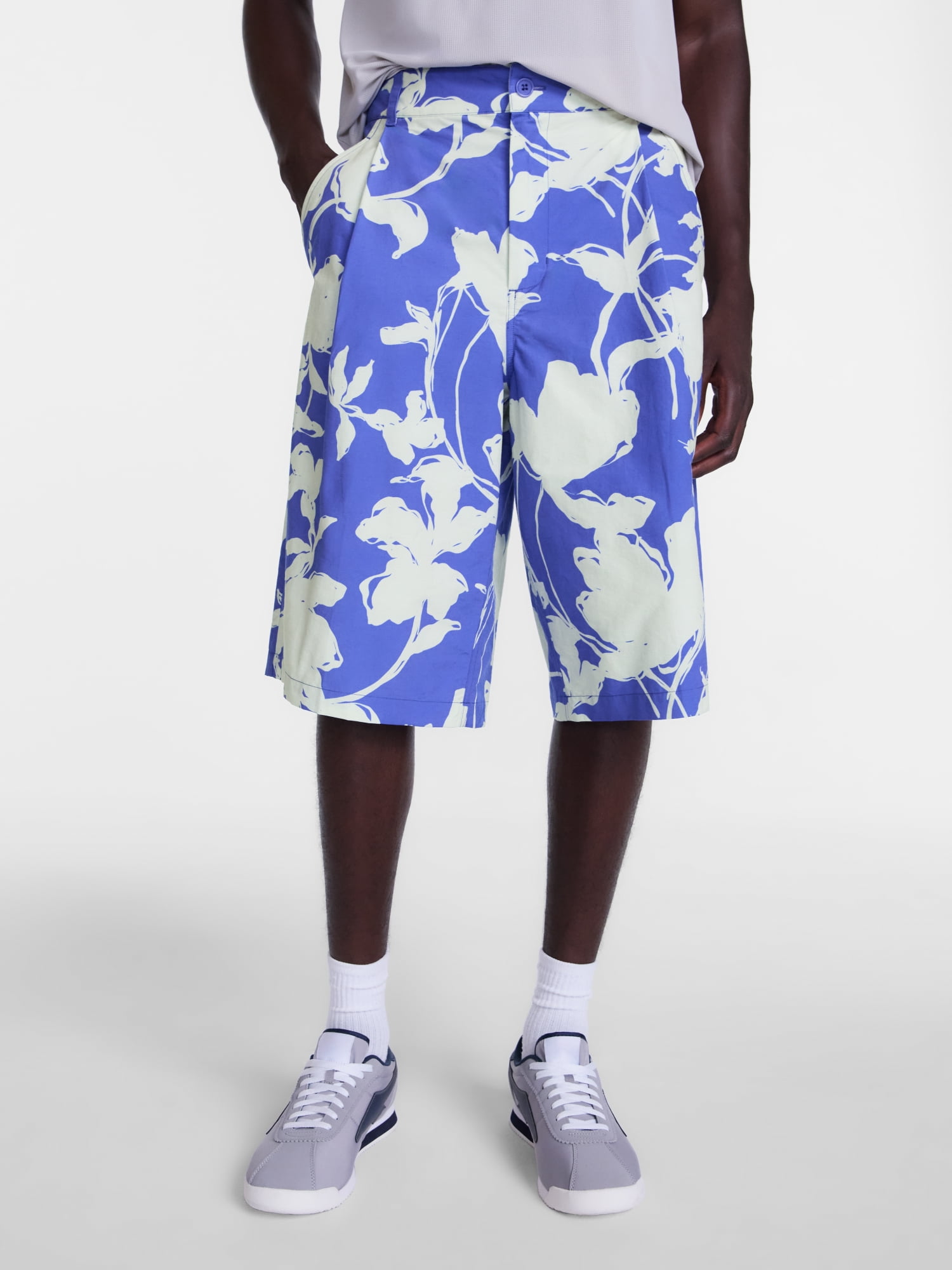 Avia Men's Baggy Fit Pleated Shorts, Camo Floral, Sizes 30-44