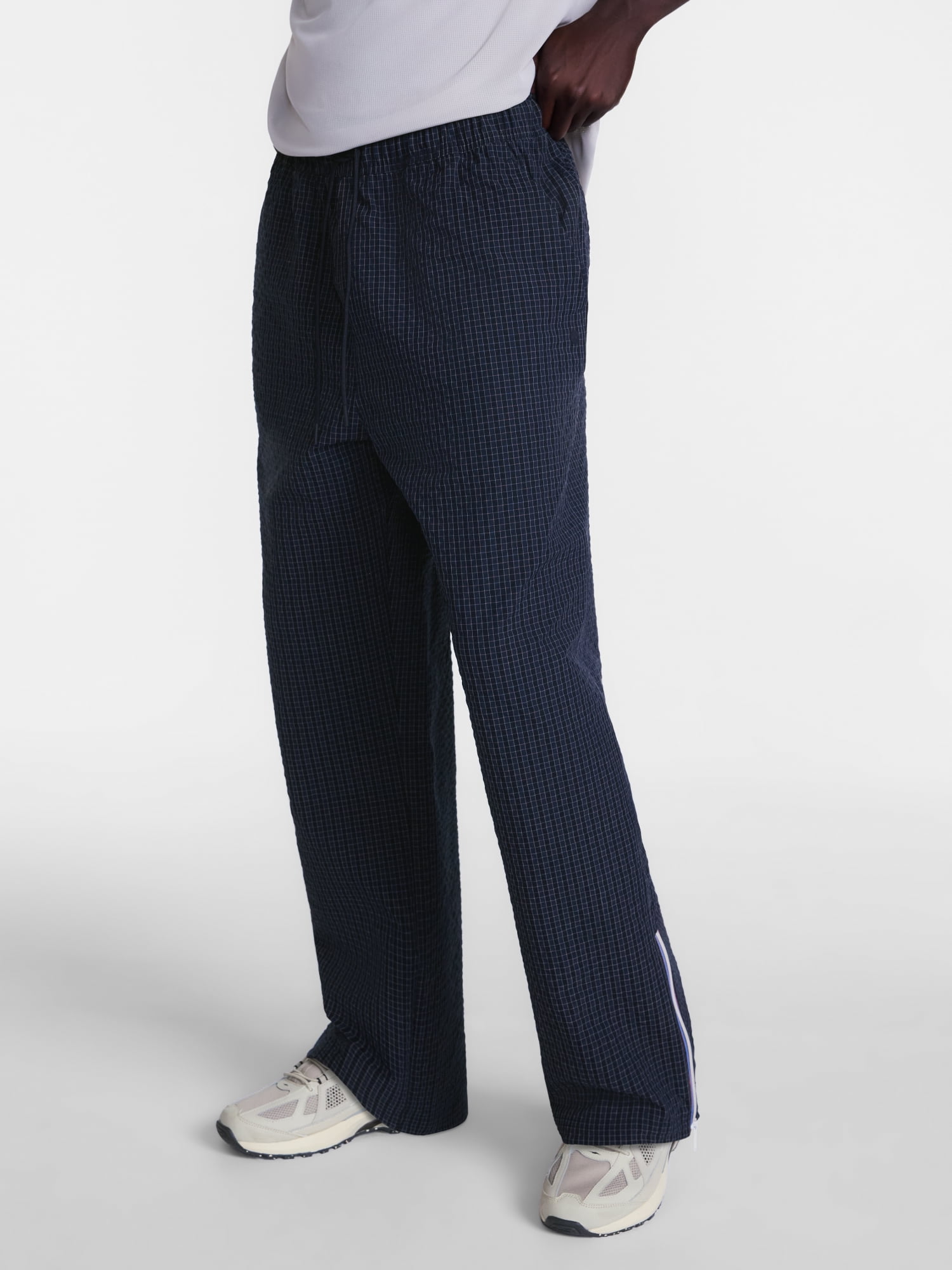 Avia Men's Relaxed Fit Tech Seersucker Track Pants with Side Stripe, Sizes XS-3XL
