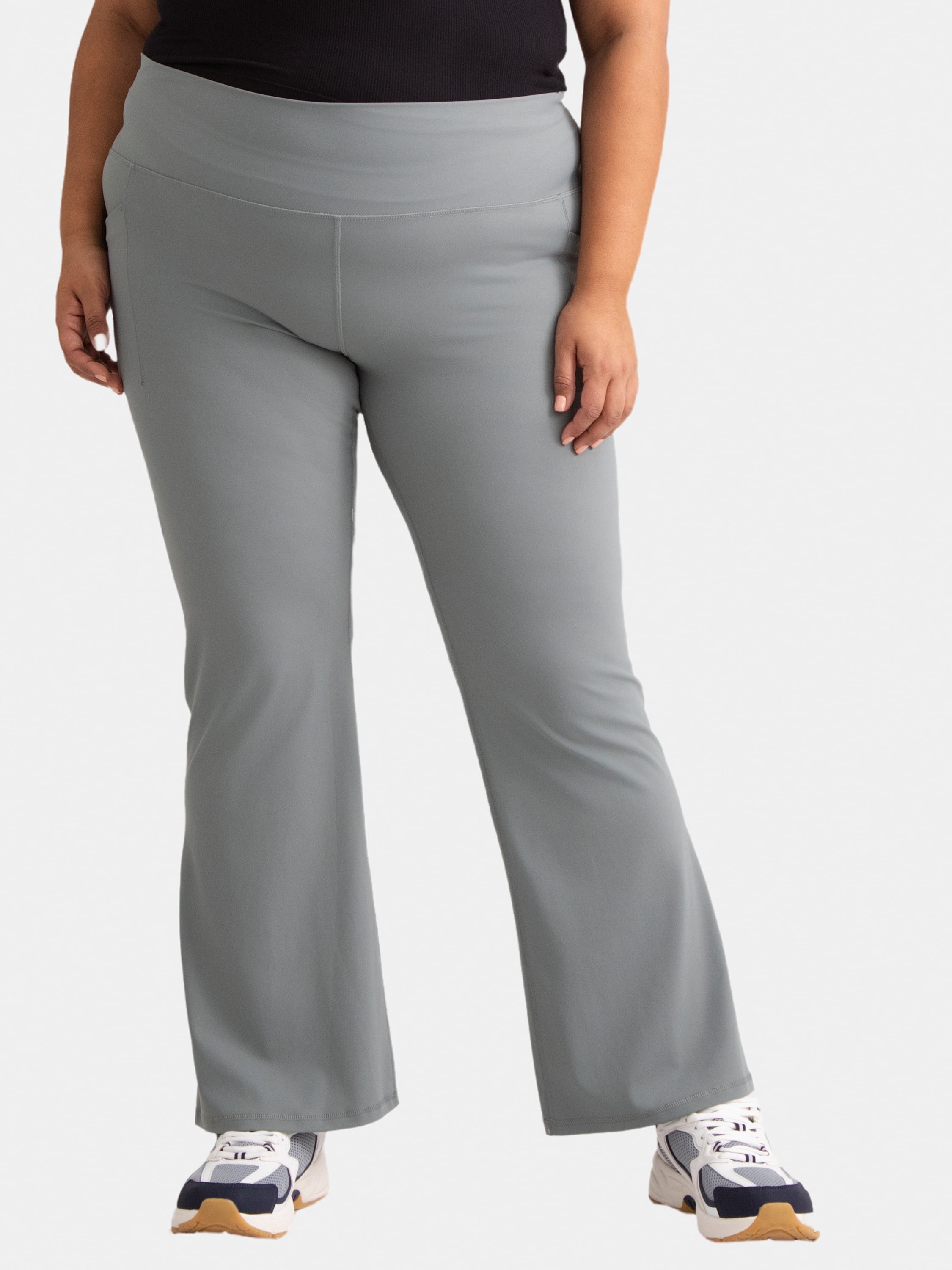 Avia Women's and Women's Plus SoftSculpt Flare Leggings with Pockets, Sizes XS-4X