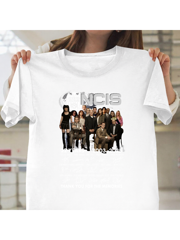 Awesome NCIS 22 Years 2003 2025 Thank You For The Memories Unisex T-Shirt, for men & women, up to size 5XL.
