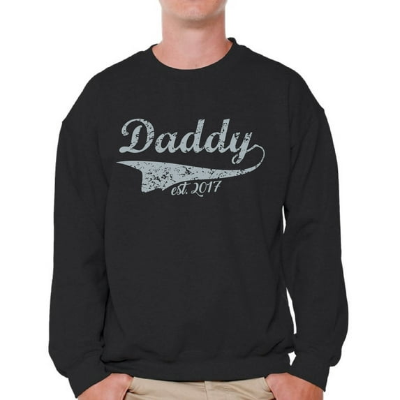 Awkward Styles Men's Daddy Est. 2017 New Daddy To Be Vintage Graphic Sweatshirt Tops