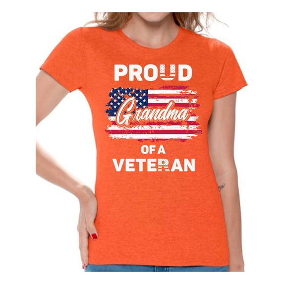 Awkward Styles Proud Grandma of a Veteran Shirt Grandma Gifts Patriotic Grandma T shirt USA Veteran Tshirt for Grandma I'm American Vintage USA Flag Grandma T-shirt 4th of July Gifts