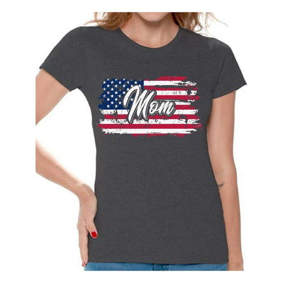 Awkward Styles USA Flag Women Shirt Mom Gifts Retro American Flag T shirt for Mom 4th of July Gifts Patriotic USA Mom Tshirts Independence Day 4th of July T-shirt for Mom One Nation