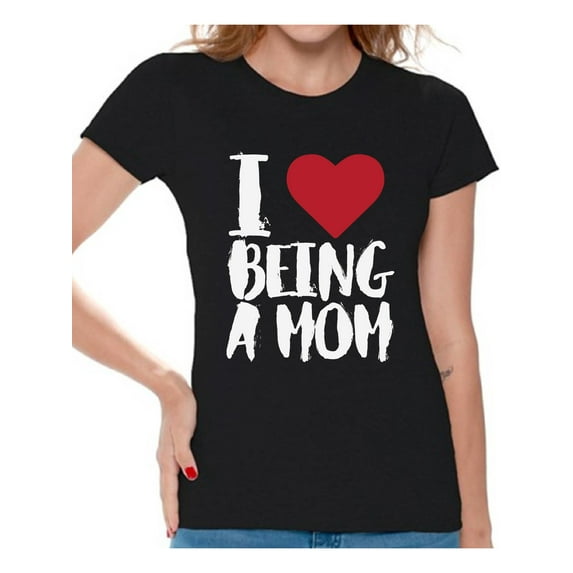 Awkward Styles Women's I Love Being A Mom Heart Graphic T-shirt Tops White Mother's Day Gift