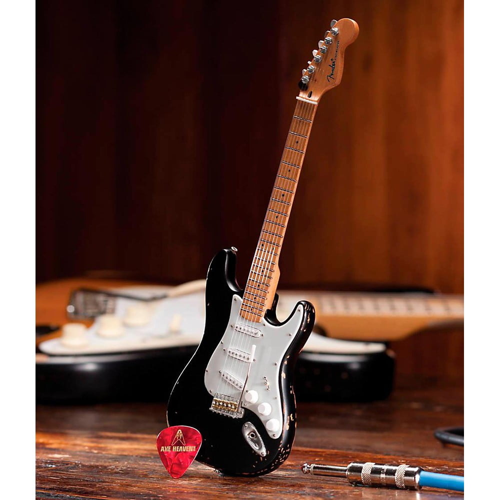 Axe Heaven Fender Stratocaster Black Vintage Distressed Miniature