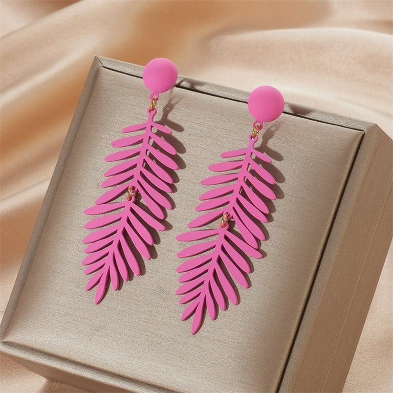 Trendy dangle earrings hot sale