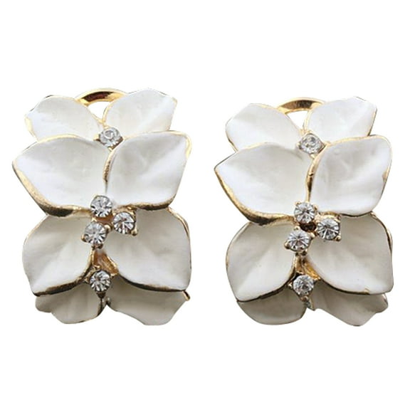Ayyufe Women Elegant White Gardenia Flower Pattern Stud Earrings