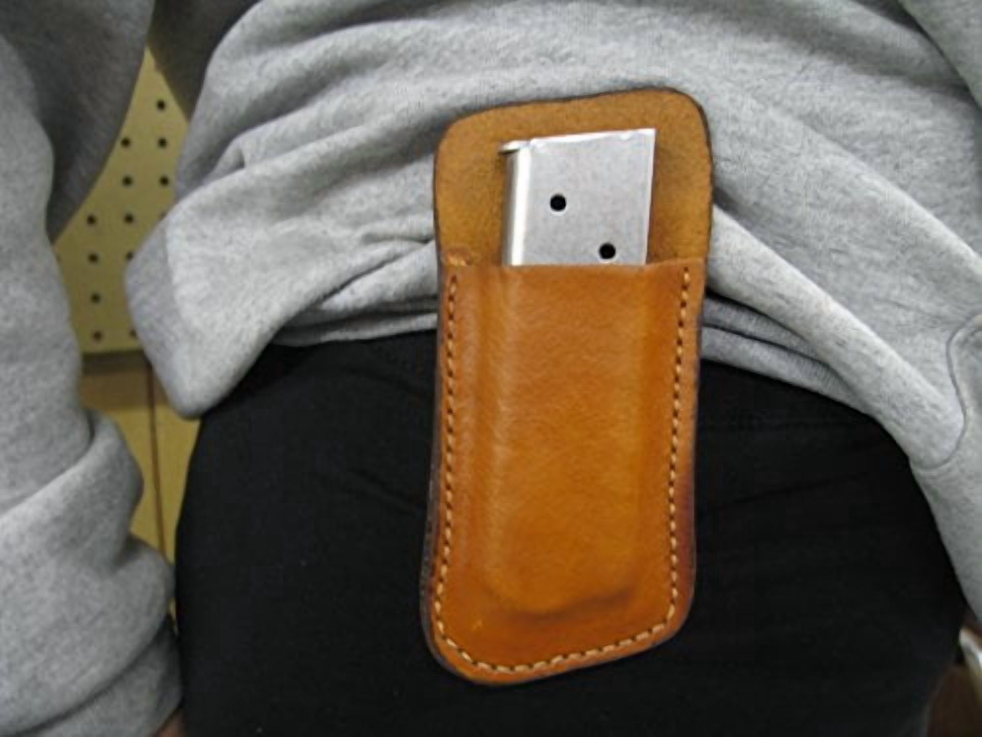 Azula Leather Clip On OWB Belt Magazine Mag Pouch for S&W 1911 Compact 45 TAN USA