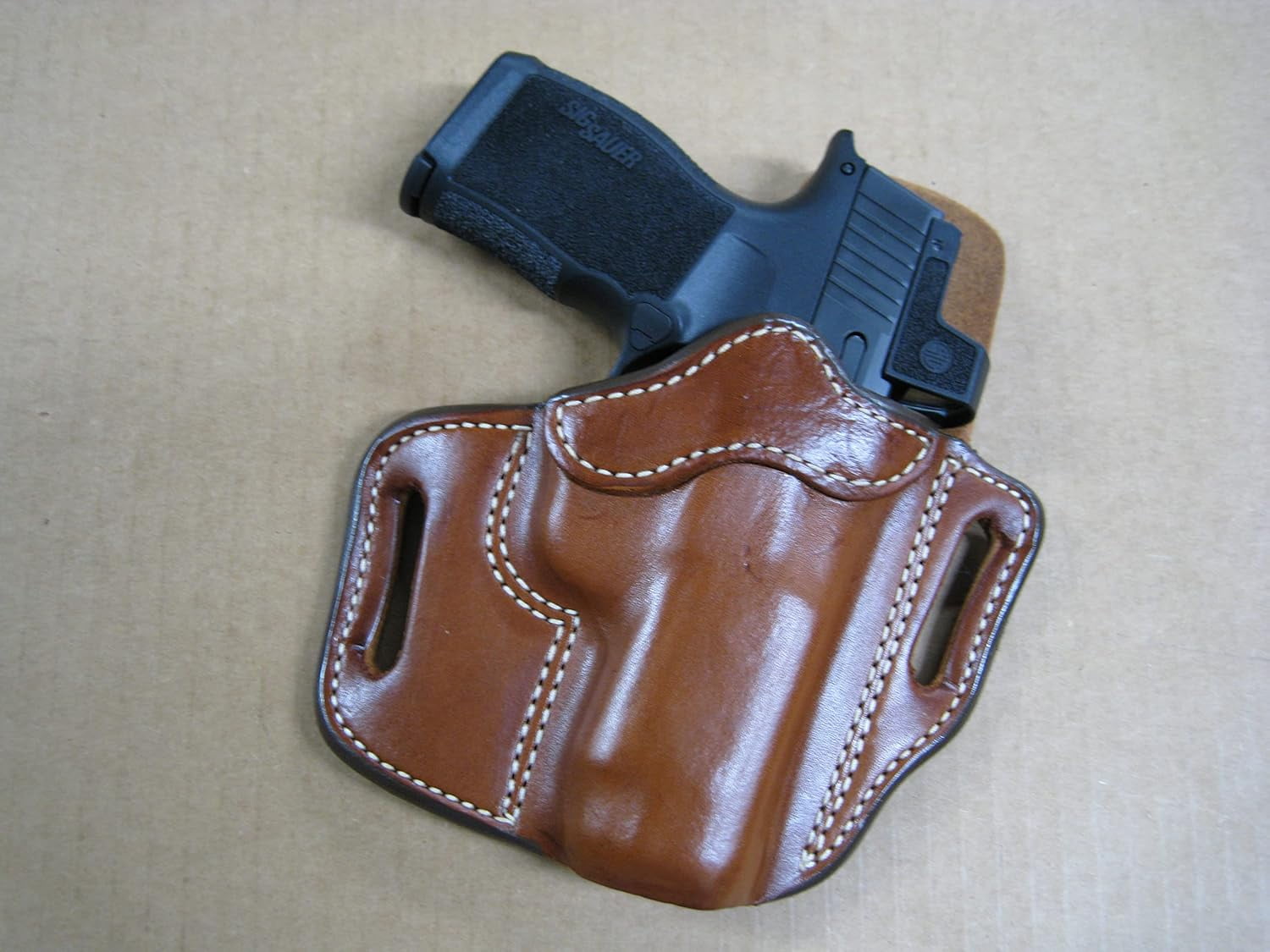 Azula Leather Pancake Holster For Sig Sauer P239 - OWB Tan Right Hand