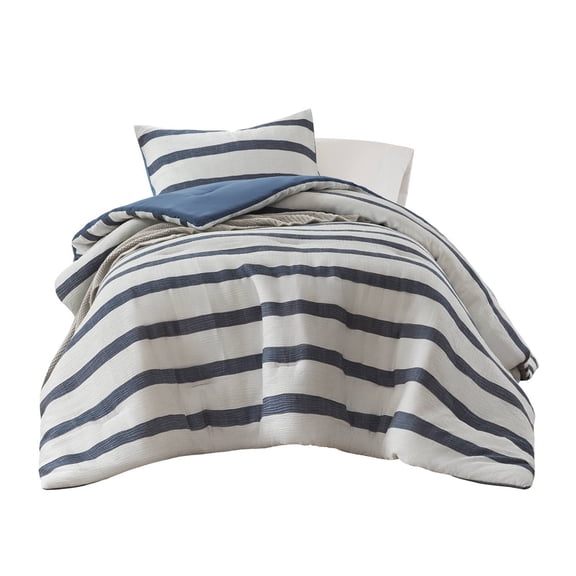 Azura Yarn-dyed Striped Comforter
