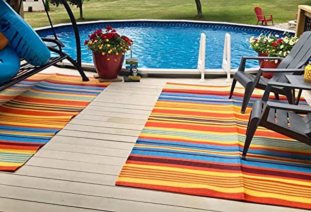 Coastal Breeze Blue and Beige 5'x7' Outdoor Polypropylene Area Rug