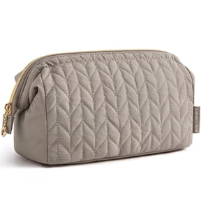 BAGSMART Wide-open Makeup Bag Cosmetic Pouch Organizer Travel Toiletry Bag Essentials Accessories for Women Girls, Leaf Quilted - Camel