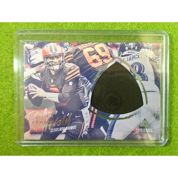 BAKER MAYFIELD JERSEY CARD BROWNS PATCH RELIC BUCS 2019 Luminance MAKE AN OFFER