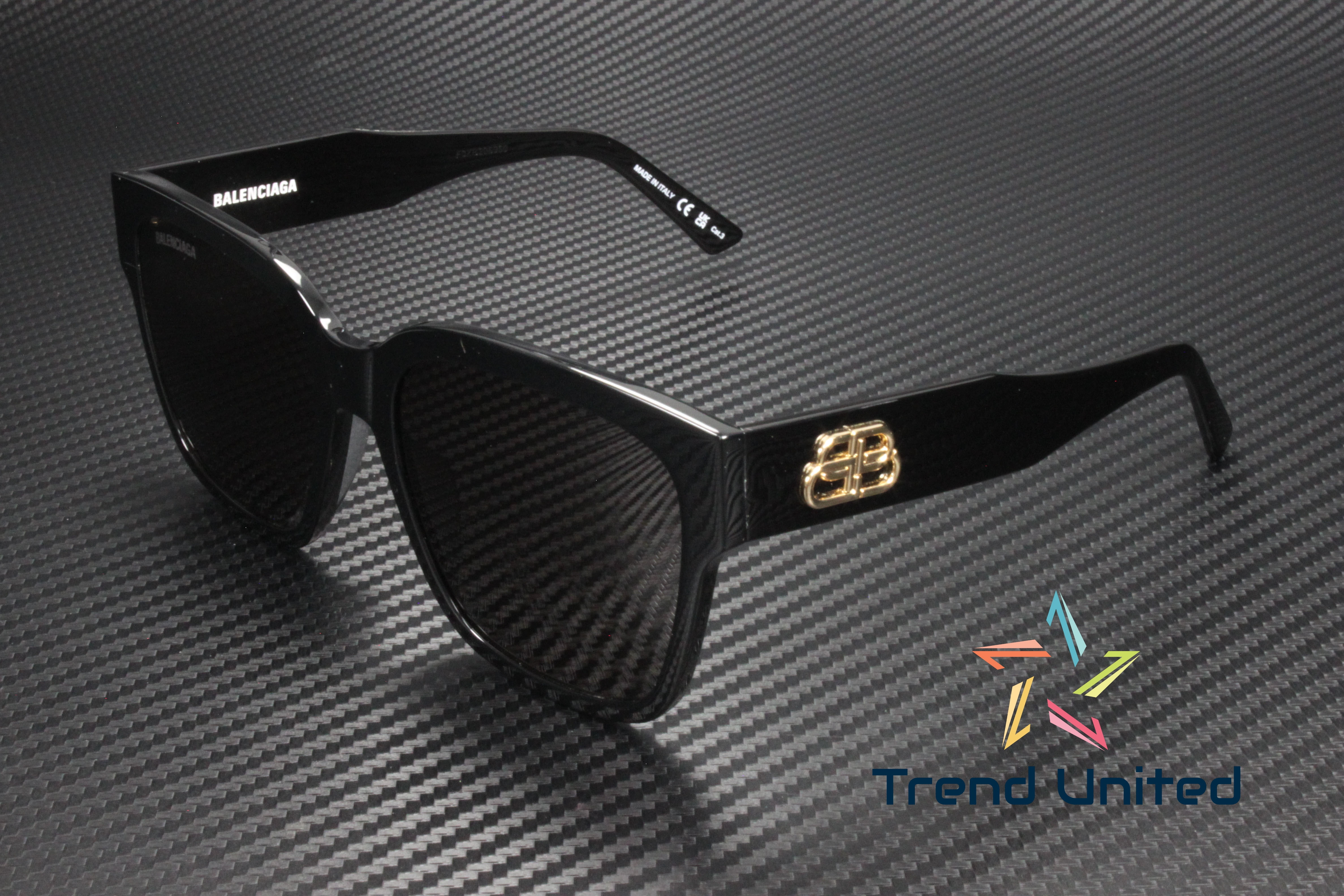 BALENCIAGA モノクラム スクエア サンクラス BB0056S001 001 BALENCIAGA BB0056S 001 Rectangular Squared Black Grey 55 mm