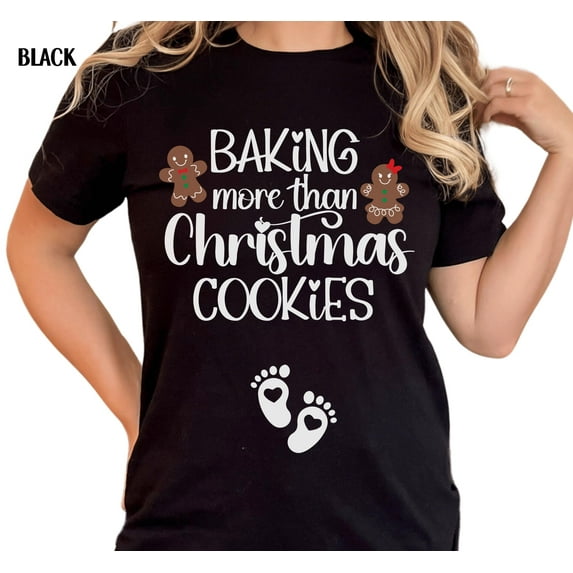 BANJOJO Pregnancy Reveal Christmas Shirt, Mom To Be Holiday TShirt, Pregnancy Announcement Tee, Expecting Mama Shirt, Having A Baby, Pregnancy Gift