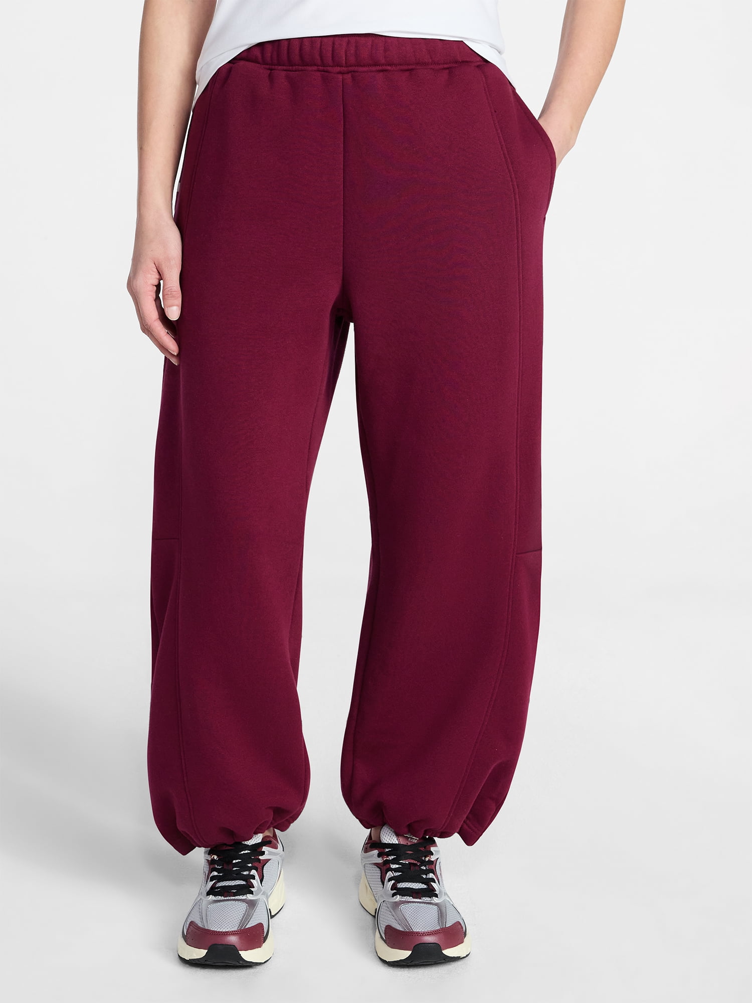 Athletic Works Women's and Women's Plus Fleece Barrel Leg Pants, Sizes XS-4X