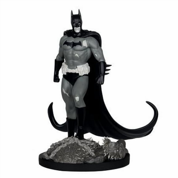 BATMAN BLACK & WHITE BY BJORN BARENDS 1:10 SCALE STATUE  McFarlane Toys Comic Book 2025