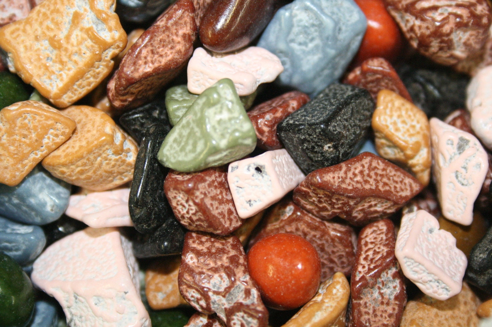 BAYSIDE CANDY CHOCOLATE ROCKS, 2LBS - Walmart.com