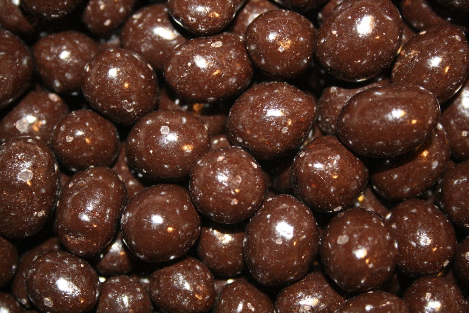 BAYSIDE CANDY DARK CHOCOLATE PEANUTS, 1LB