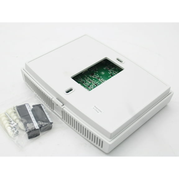 BAYSTAT152A Trane 3H/2C Prog Touch Screen Stat OEM BAYSTAT152A