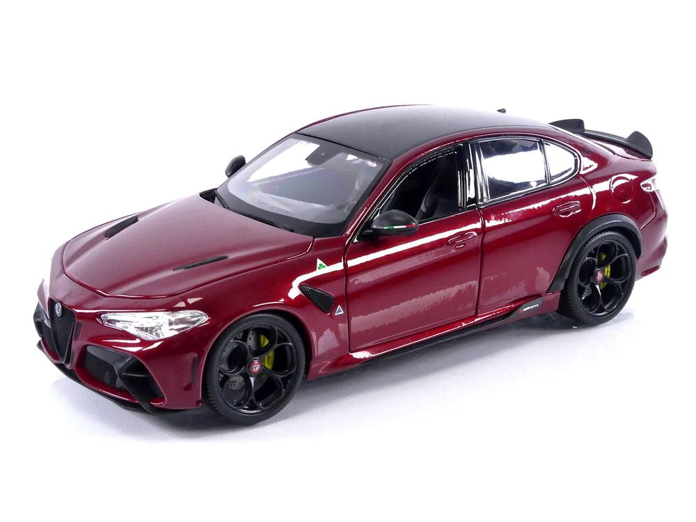 BBURAGO 1/18 - ALFA-ROMEO Giulia GTA - 2020 - Walmart.com