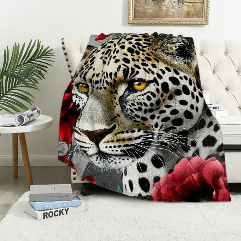 Rose Color Cotton Knit Throw with Cheetahs