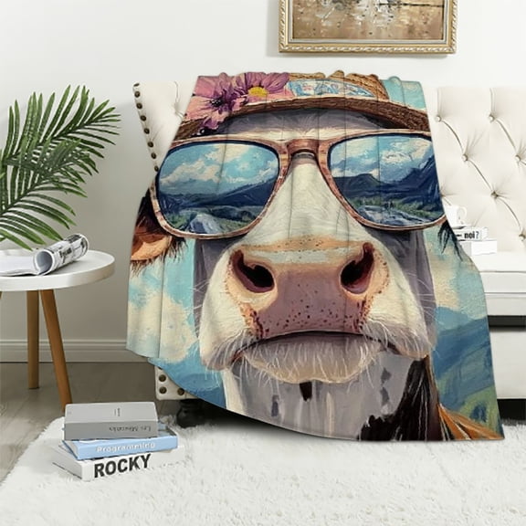 BCIIG Funny Cow Blanket, Soft Warm Lightweight Animal Flannel Throw Blanket for Couch, Bed, Travel & Outdoor, Cozy Fluffy Fuzzy Blankets for Women Boys Girls, Home Decor 40x50in