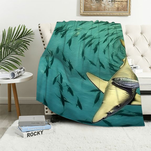 BCIIG Shark Fish Camera Theme Warm Lightweight Blanket Soft Fleece Blankets All Seasons - Living Rooms Sofa Decor Cow Gifts Blanket 40x50in