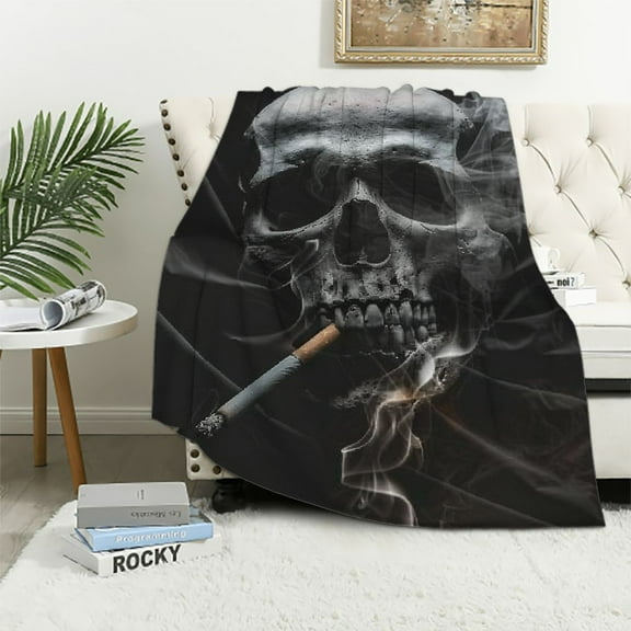 BCIIG Skull Throw Blanket Cool Smoking Skull Flannel Blanket Super Soft Warm Fleece Bedspread Home Decor for Bed Couch Living Room All Season 40x50in
